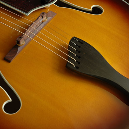 Guitarra Archtop