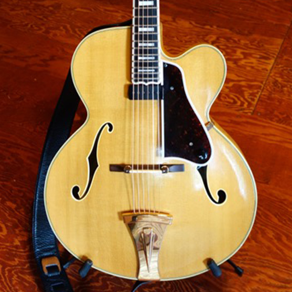 Guitarra Archtop