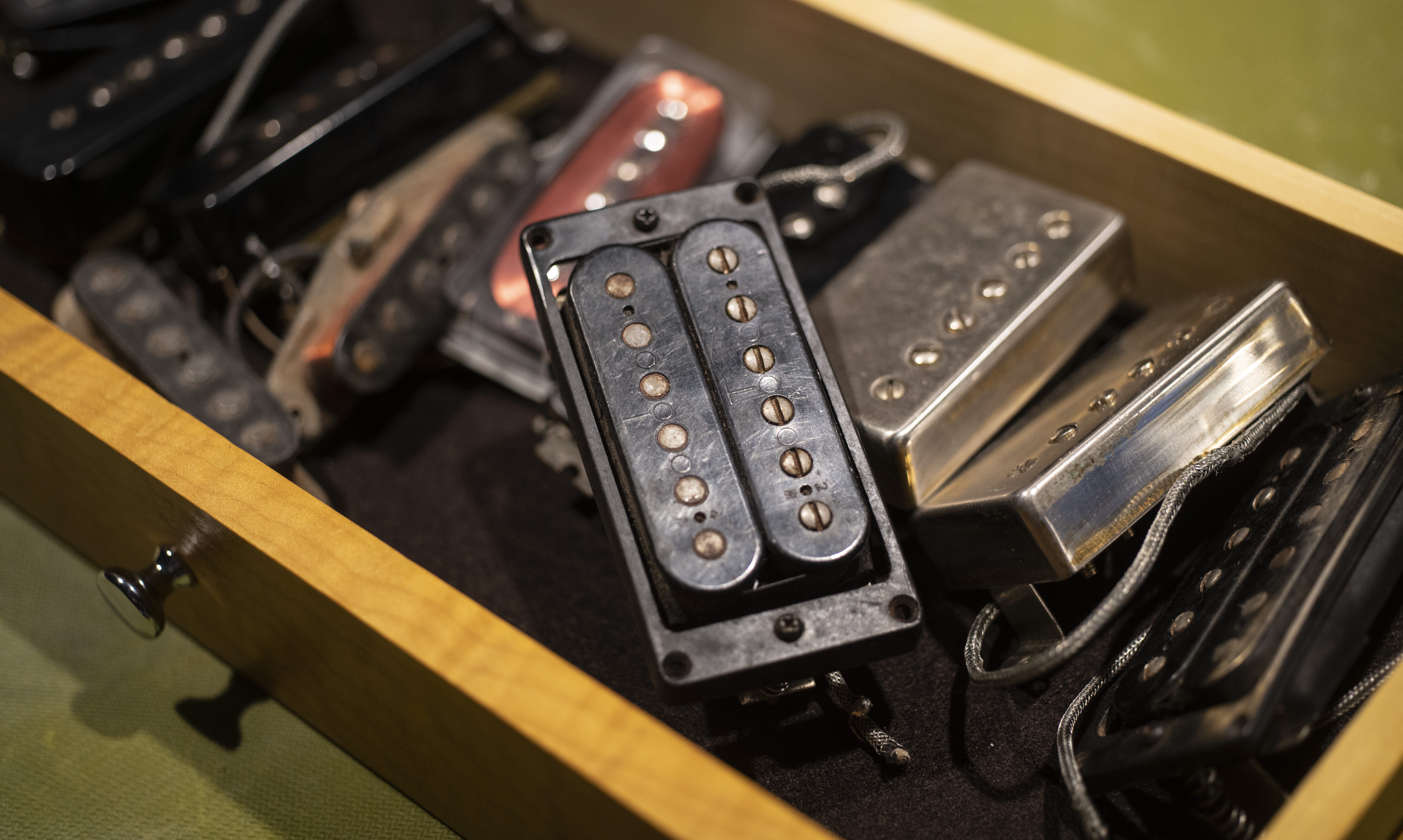 Colección de pastillas vintage en una caja