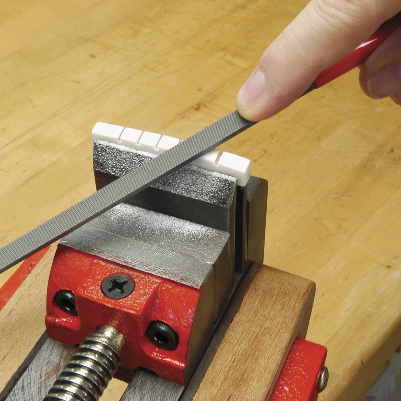 Archivos de forma de tuerca y sillín