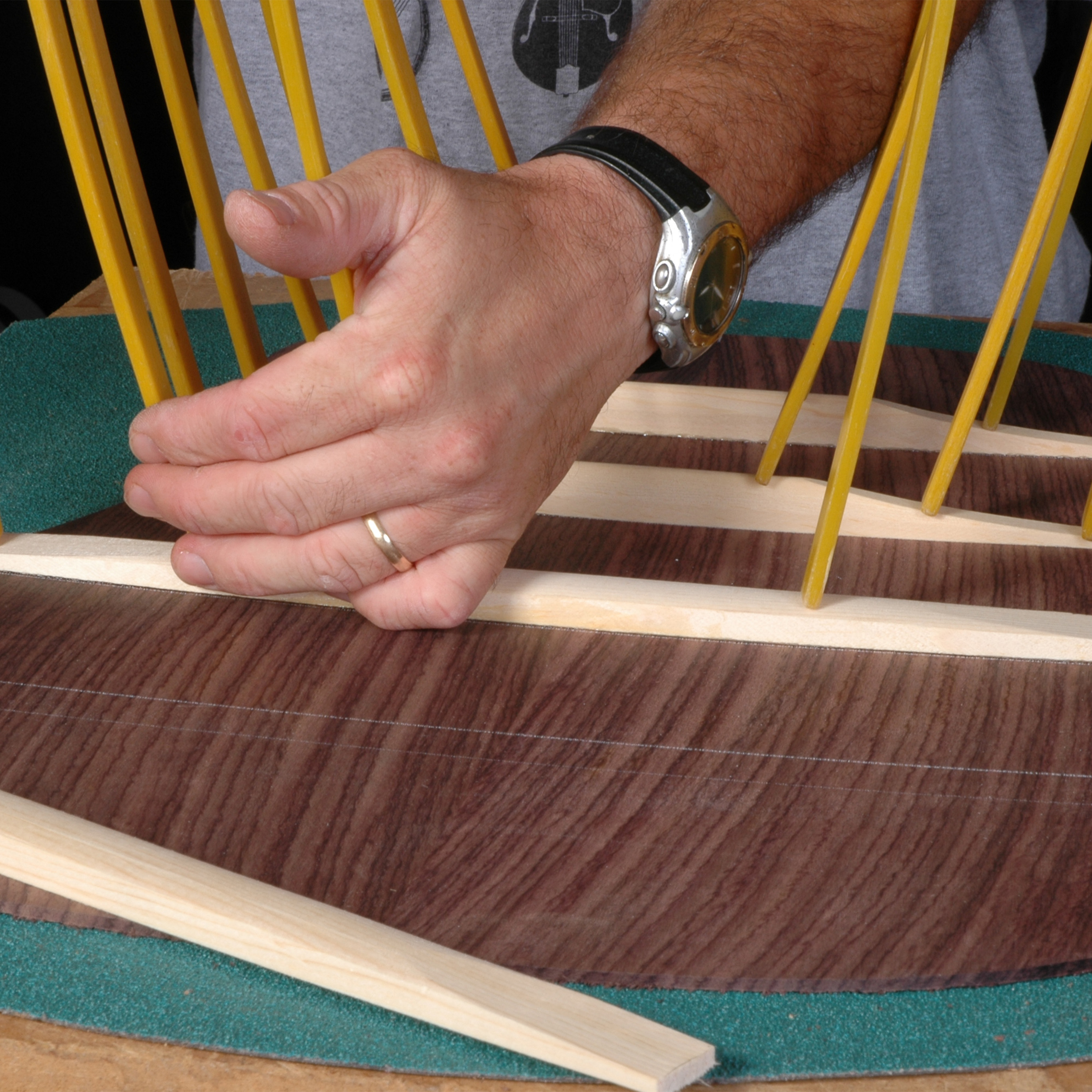 Sistema de sujeción Go-bar para guitarra Martin