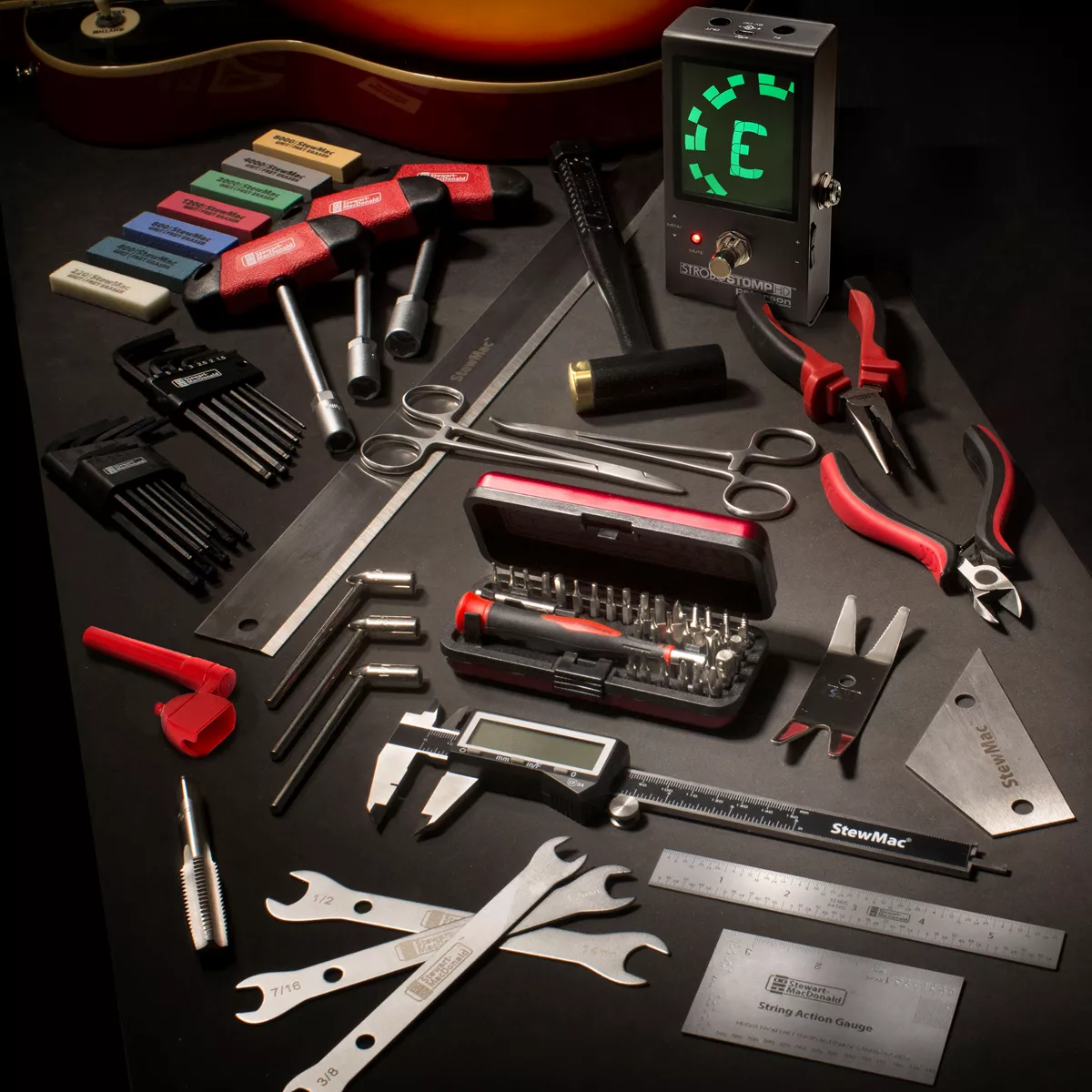 Guitar Tech Set de Herramientas + Peterson StroboStomp HD GRATIS Guitar Tech Set de Herramientas + Peterson StroboStomp HD GRATIS