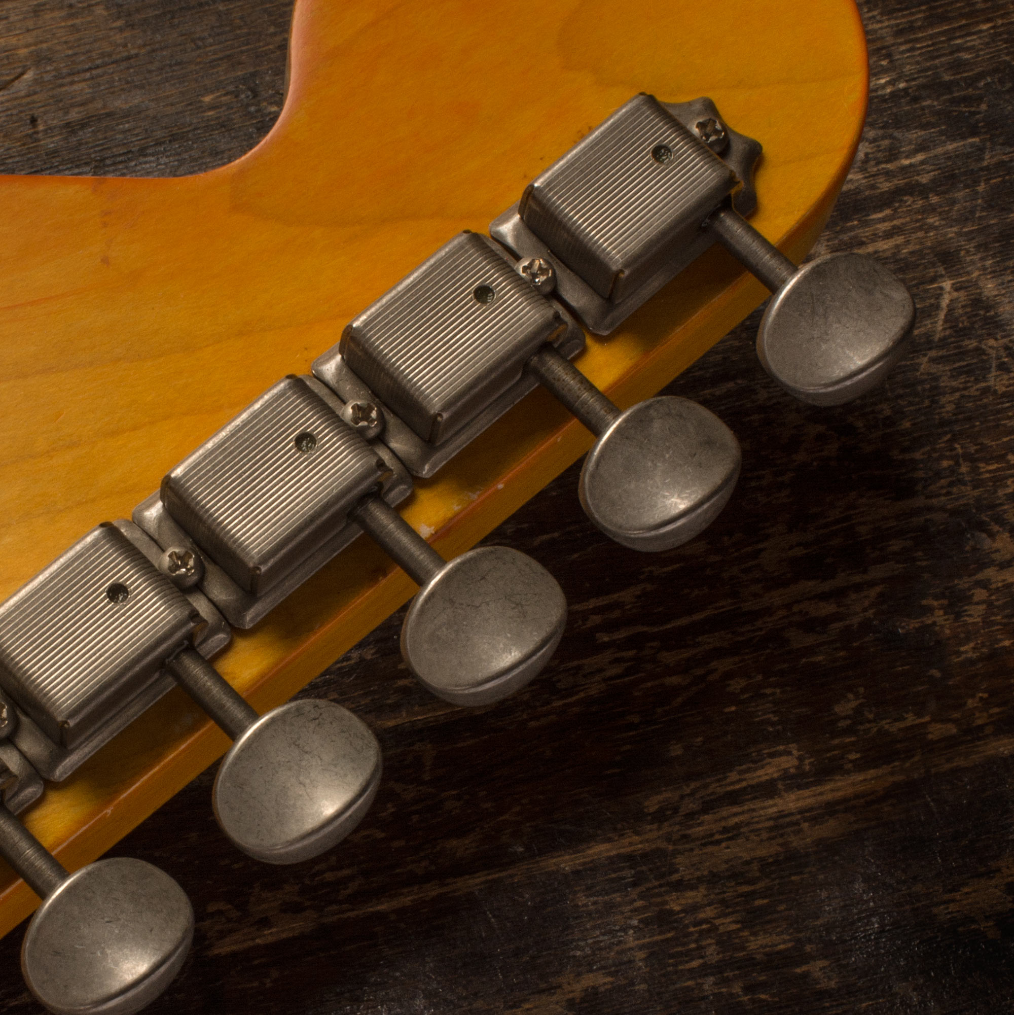 Clavijas de afinación Gotoh estilo vintage con perilla ovalada, 6 en línea