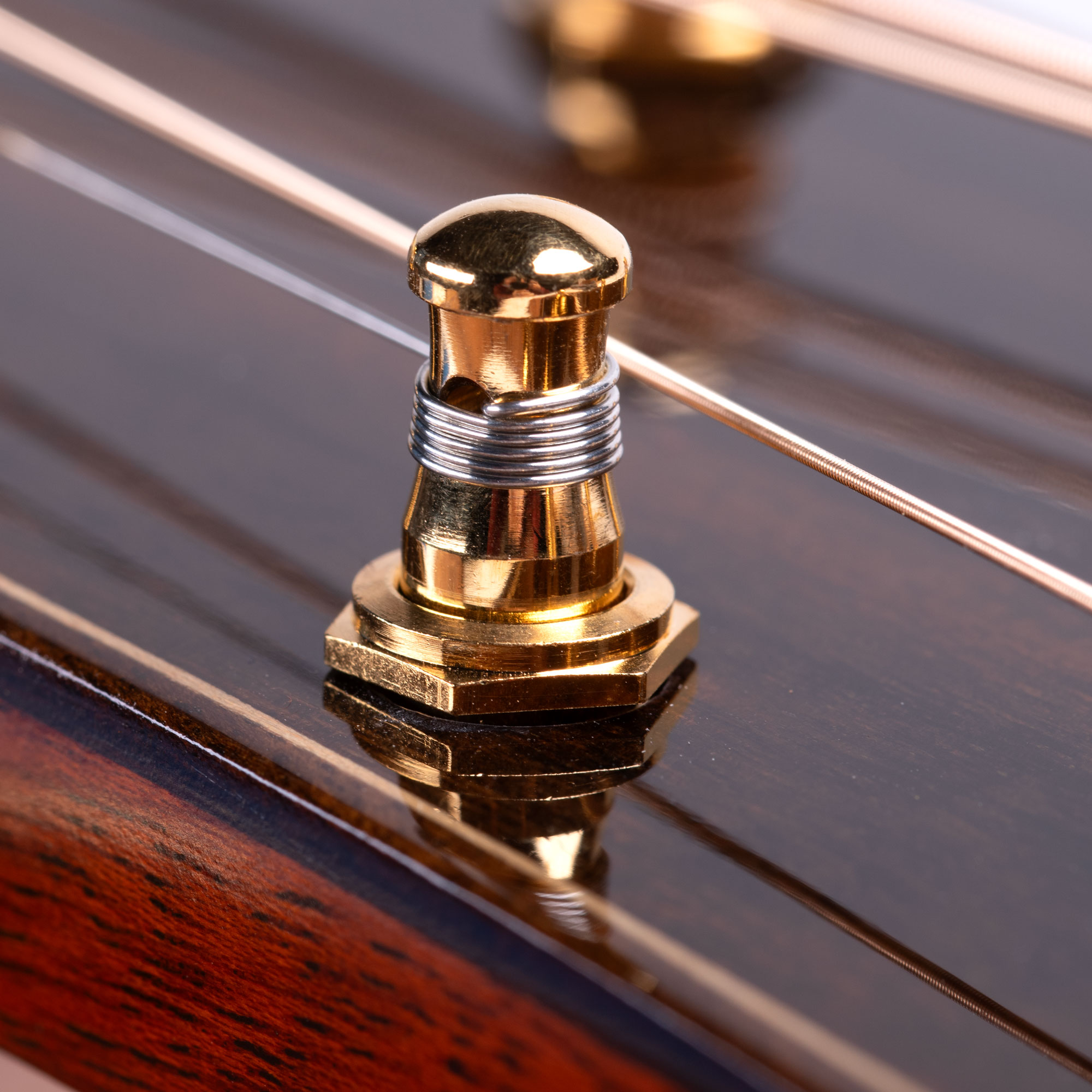 Clavijas de afinación Waverly de alta relación con perillas vintage ovaladas para palas macizas