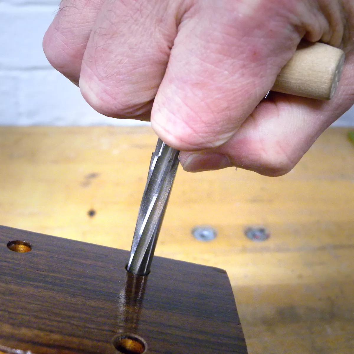 Escariadores con orificio en espiral Escariadores con orificio en espiral