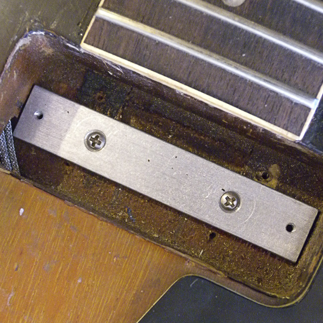 Soporte de montaje Mini Humbucker Deluxe