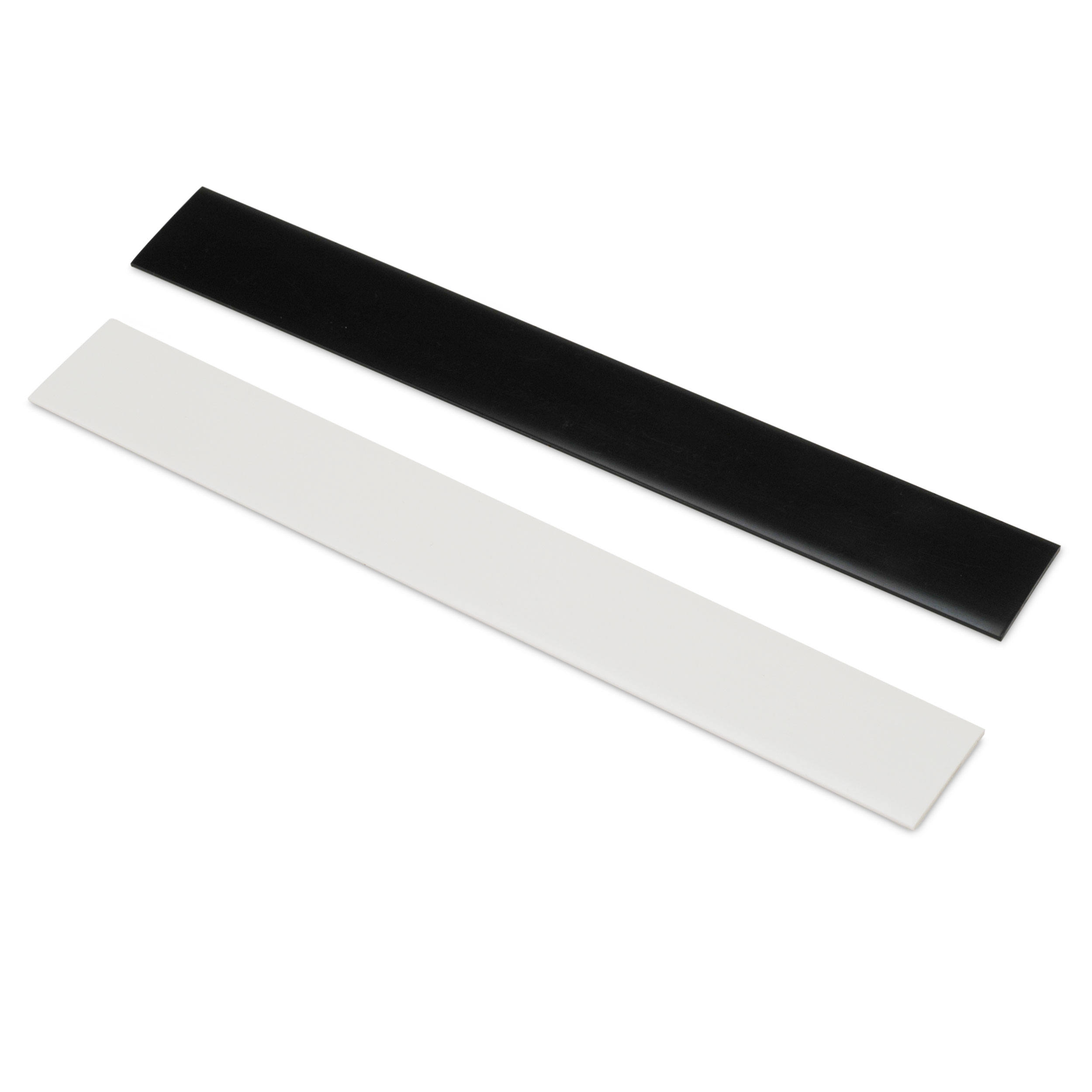 En blanco con moldura de guitarra