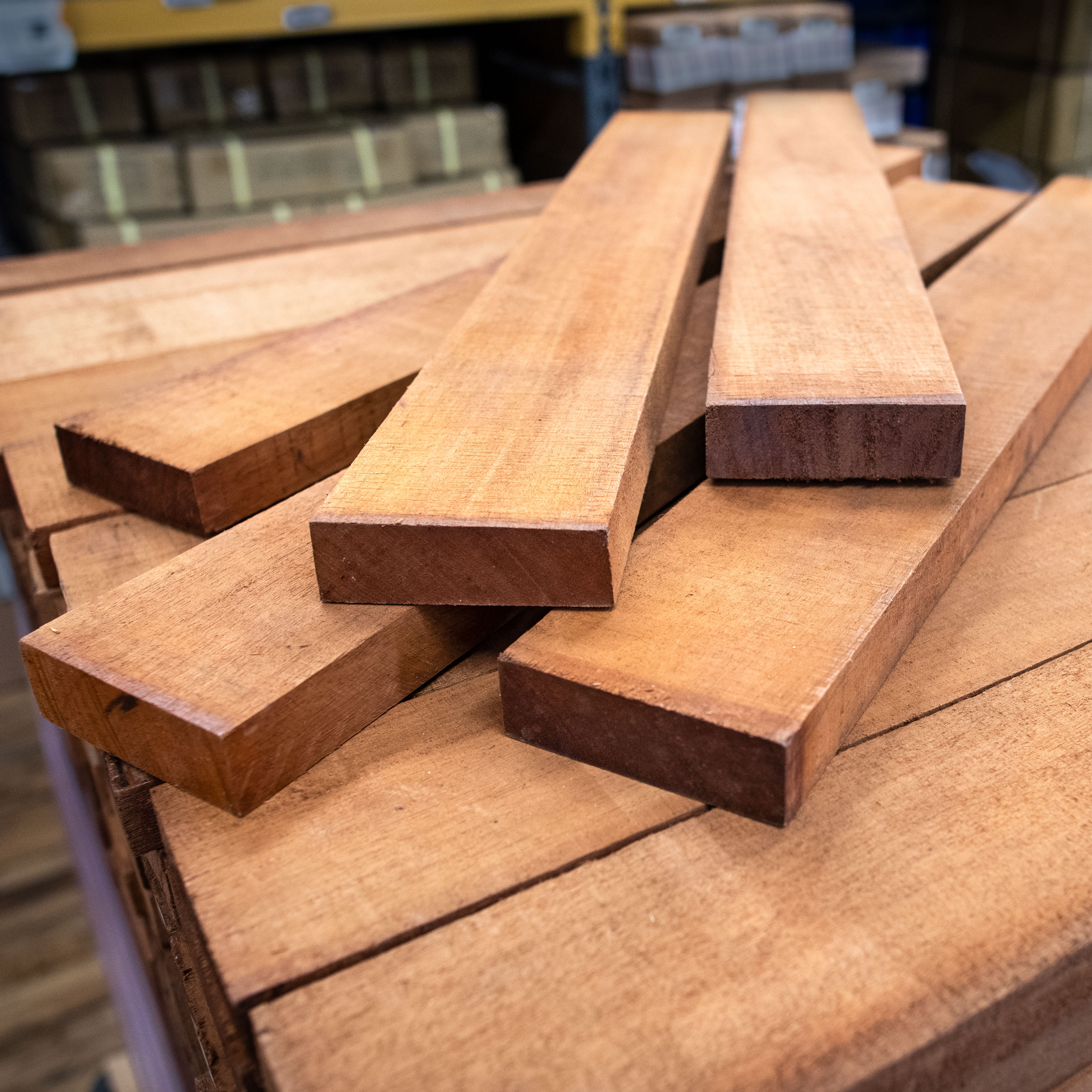 Bloques de caoba hondureña de calidad mixta 5/4 para mástiles, en oferta especial de Sawmill Bloques de caoba hondureña de calidad mixta 5/4 para mástiles, en oferta especial de Sawmill