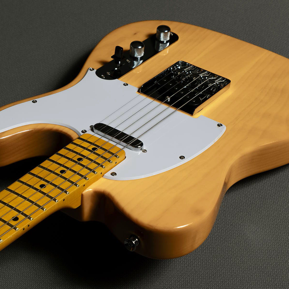 Laca en aerosol ColorTone para guitarra, Butterscotch Blonde