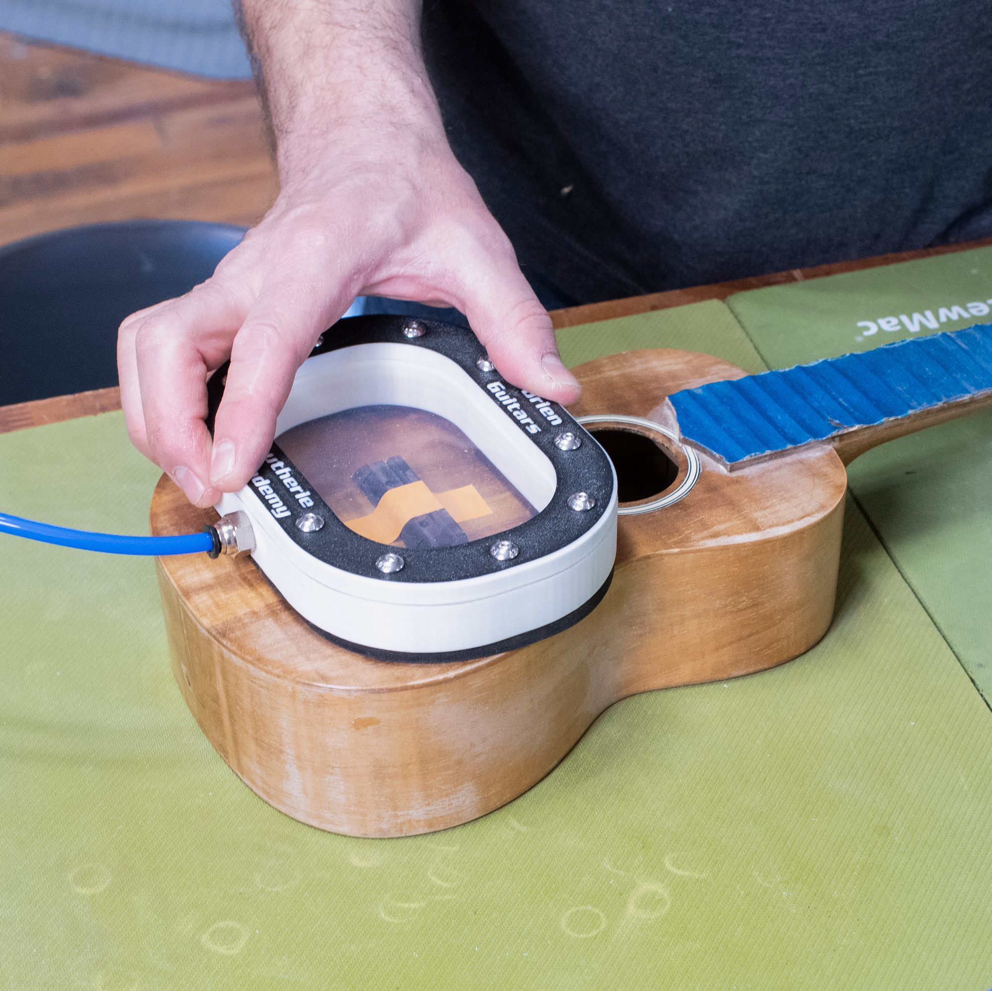 Abrazadera de vacío de puente