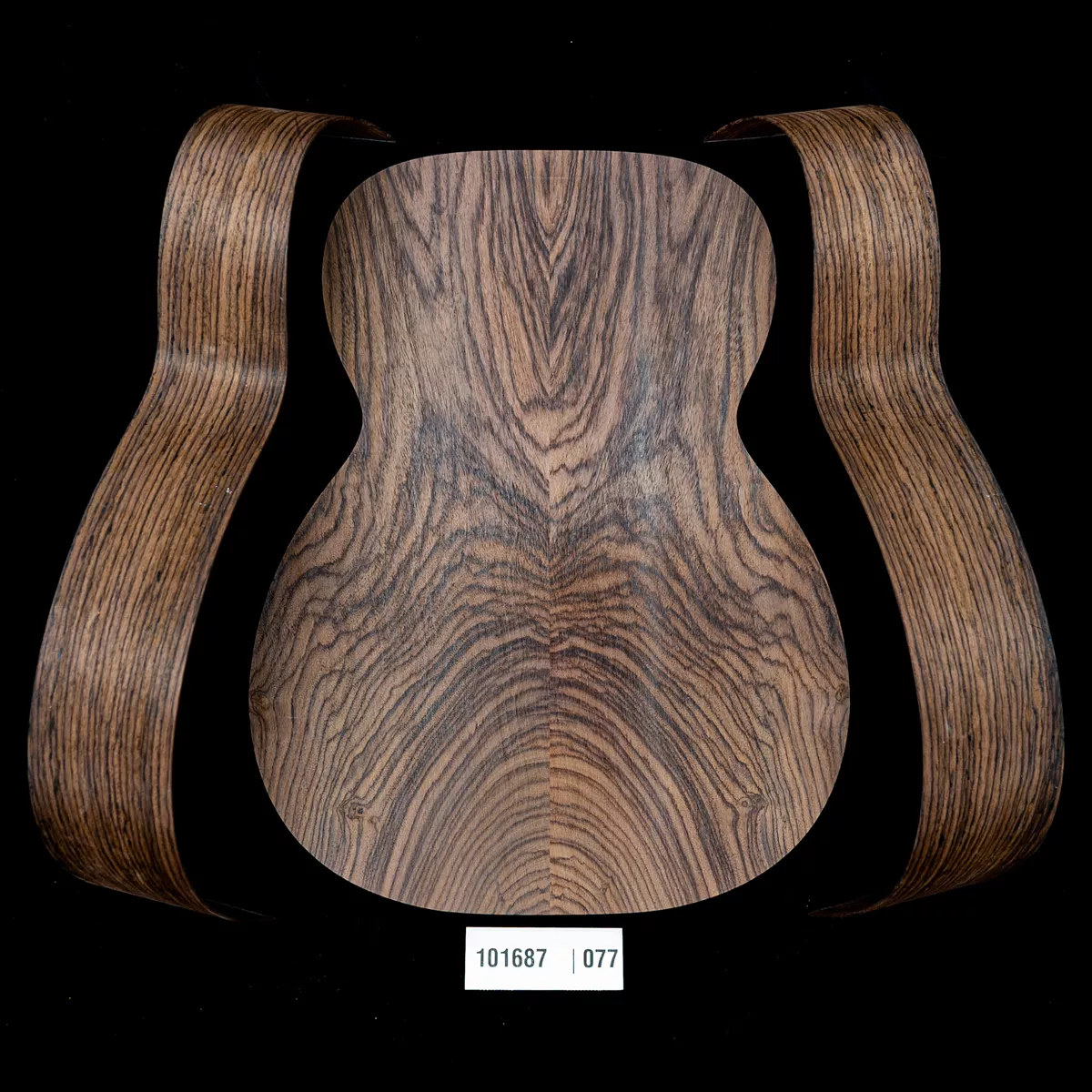 Conjunto de fondo ensamblado y aros doblados de palisandro de la India oriental con veta Wild Grain para guitarra tipo OM - 077 Conjunto de fondo ensamblado y aros doblados de palisandro de la India oriental con veta Wild Grain para guitarra tipo OM - 077
