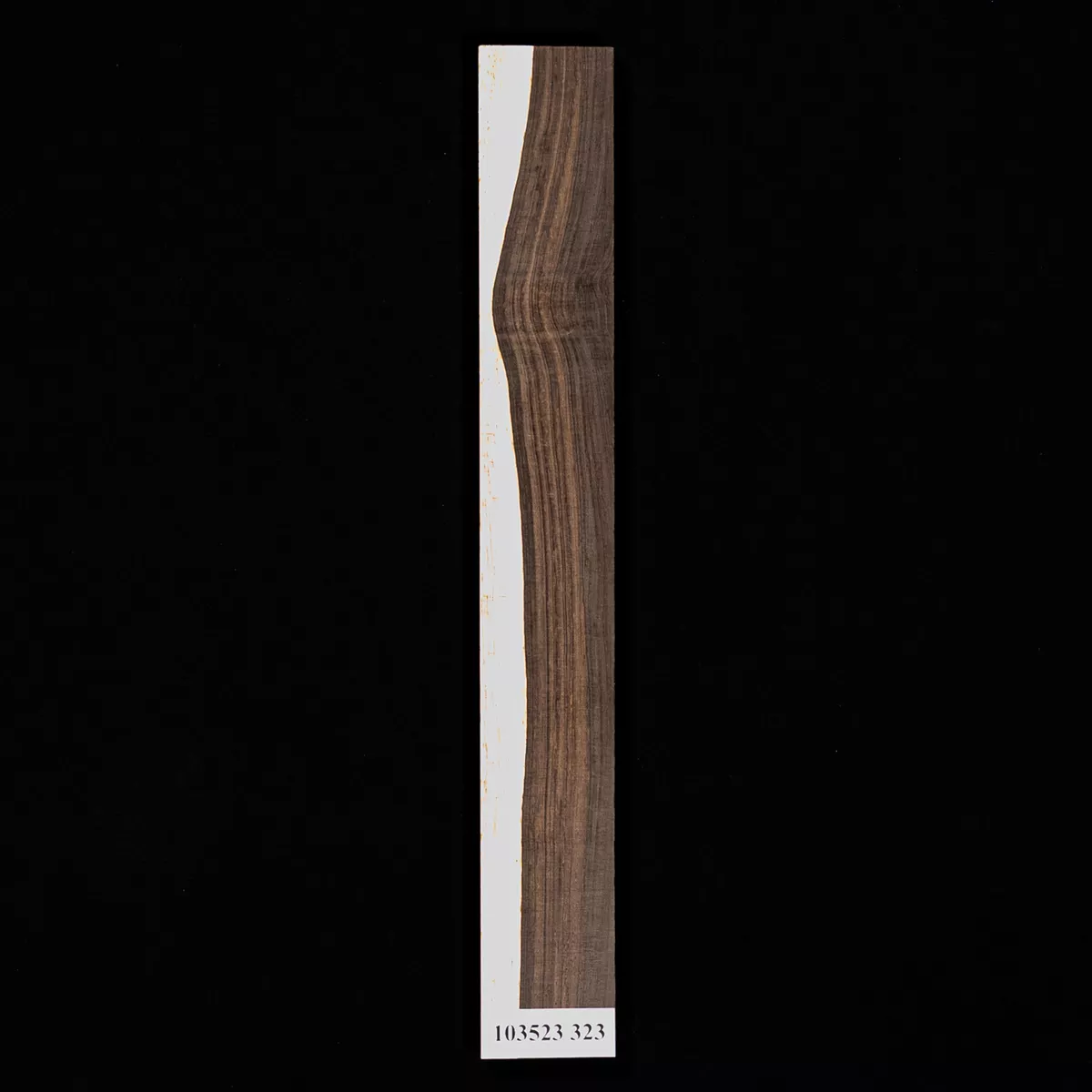 Brasileña con diapasón sin ranuras de palisandro para guitarra - 323 Brasileña con diapasón sin ranuras de palisandro para guitarra - 323