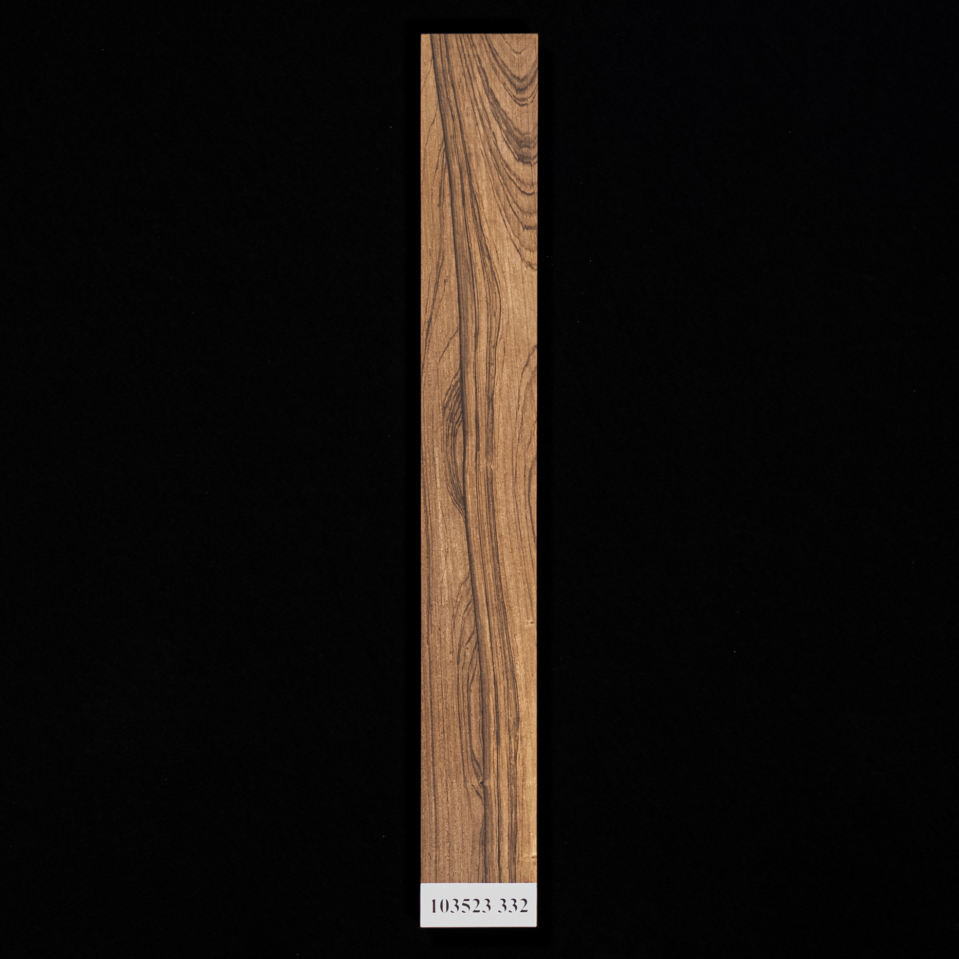 Brasileña con diapasón sin ranurar y palisandro para guitarra - 332 Brasileña con diapasón sin ranurar y palisandro para guitarra - 332