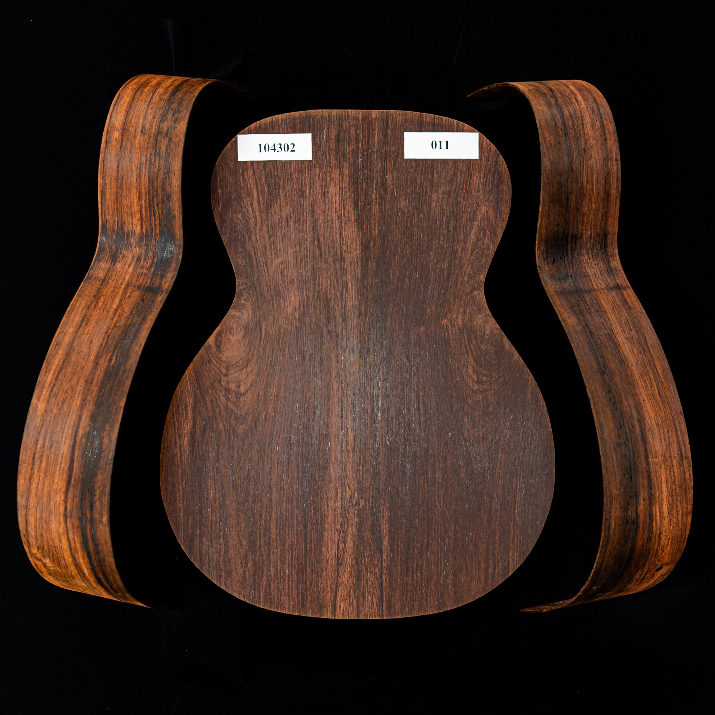 Madagascar - set de aros doblados y espalda unida con palisandro para guitarra OM - 011