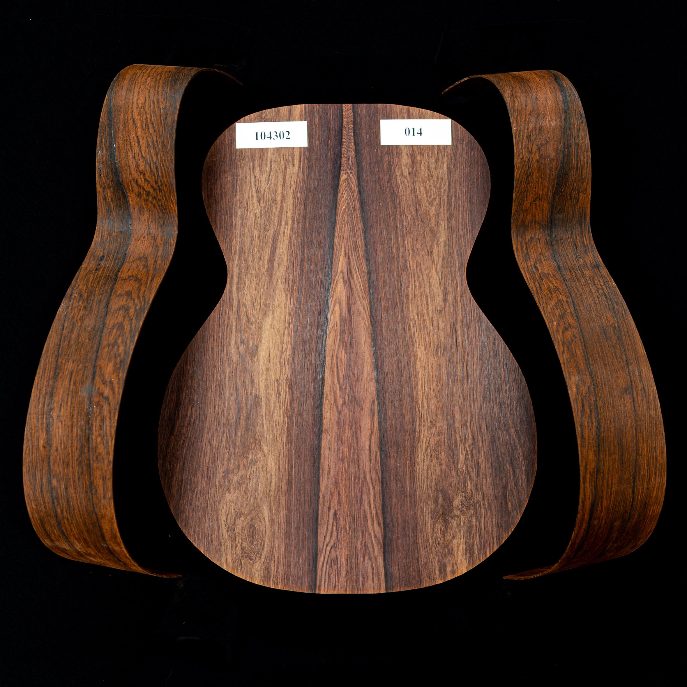 Madagascar - set de aros doblados y espalda unida con palisandro para guitarra OM - 014