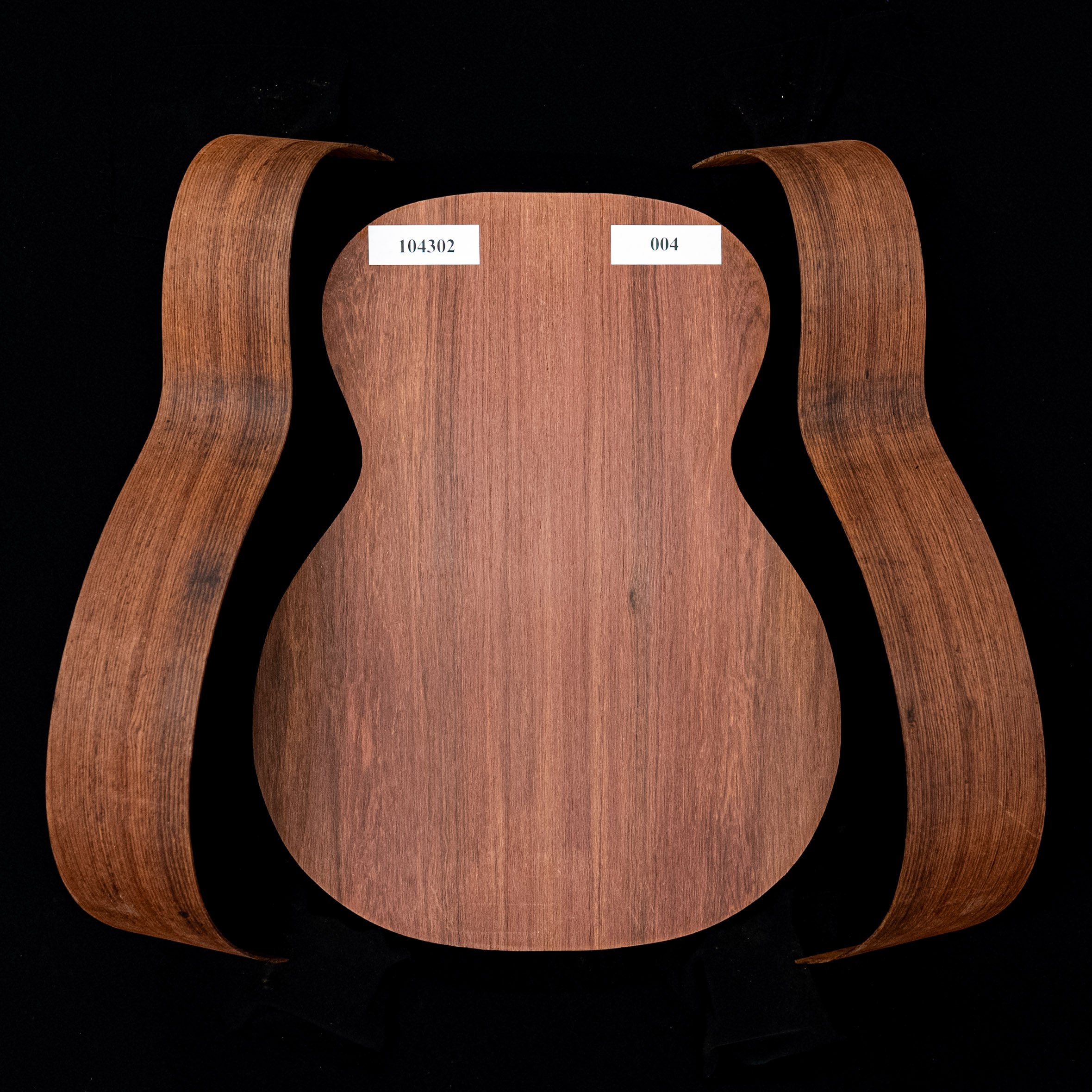 Madagascar - set de aros doblados y espalda unida con palisandro para guitarra OM - 004