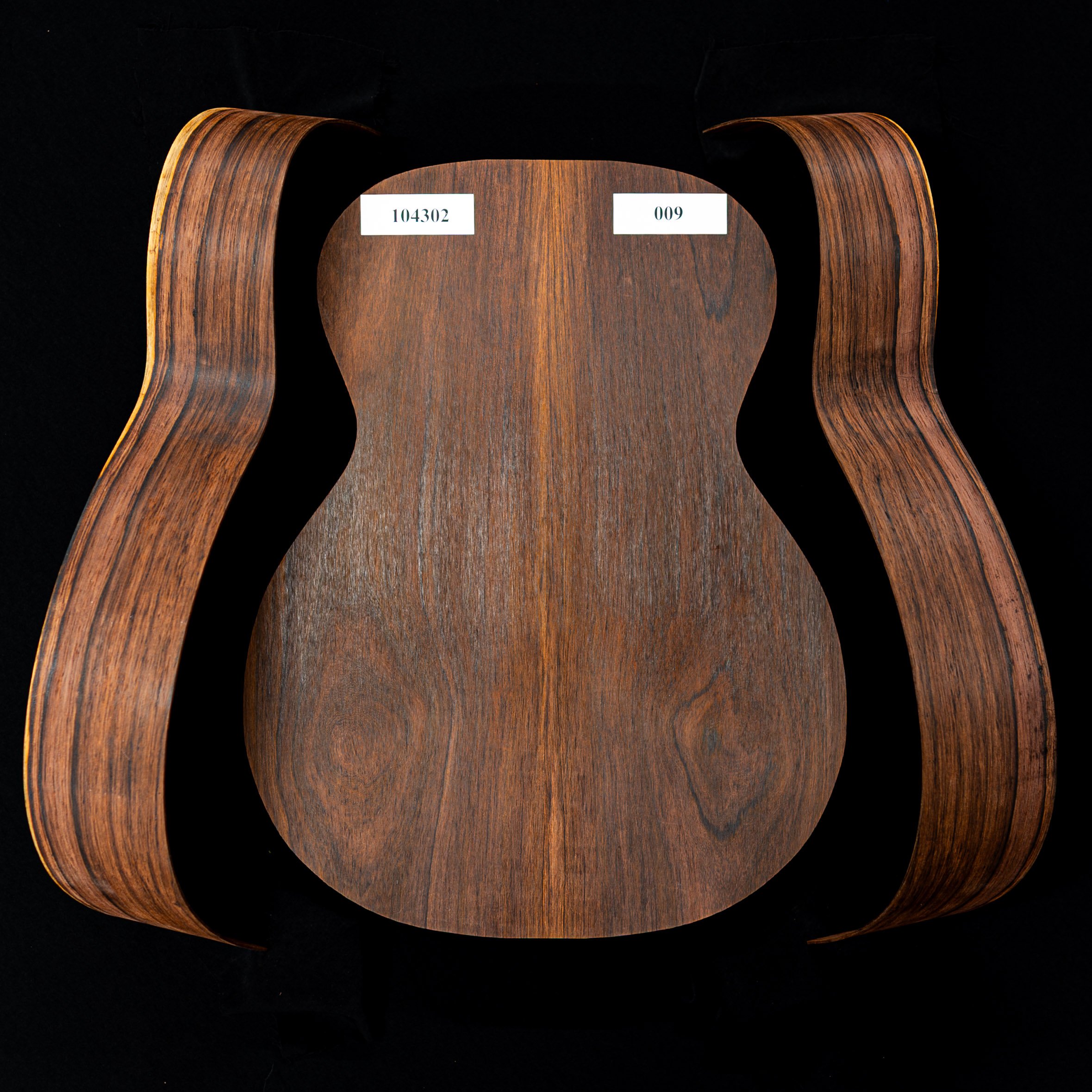 Madagascar - set de aros doblados y espalda unida con palisandro para guitarra OM - 009