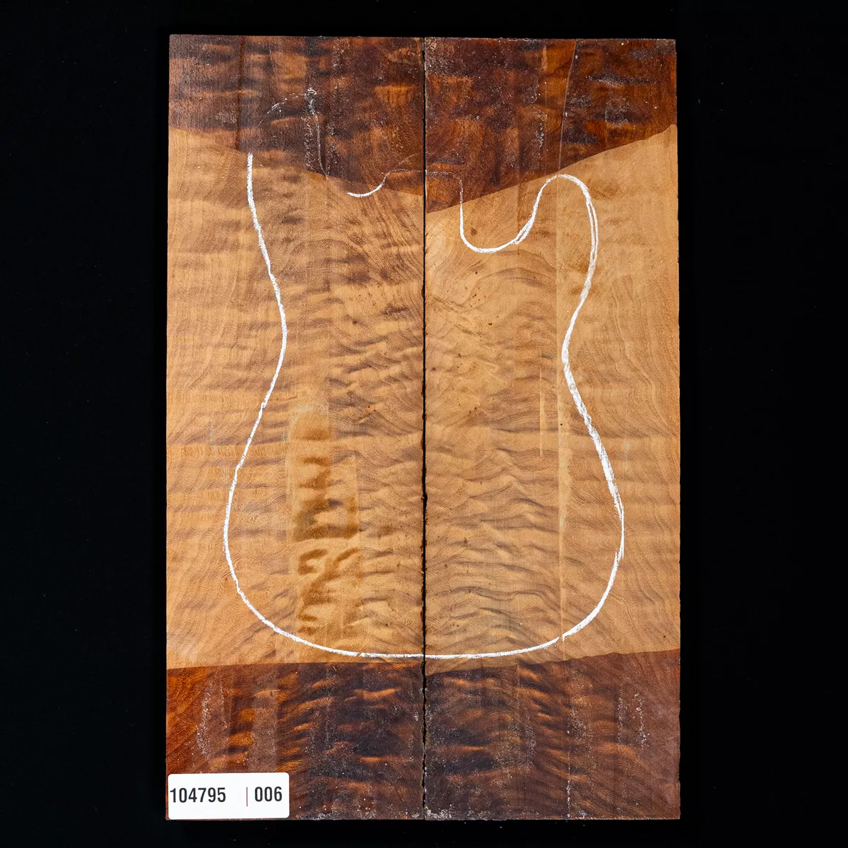 Top con caída Burl Camphor - 006 Top con caída Burl Camphor - 006