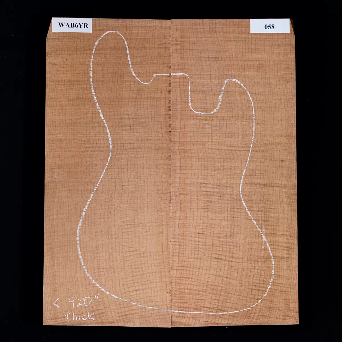 Top con estampado de arce torrefied de hoja grande y llamas altas - 058 Top con estampado de arce torrefied de hoja grande y llamas altas - 058