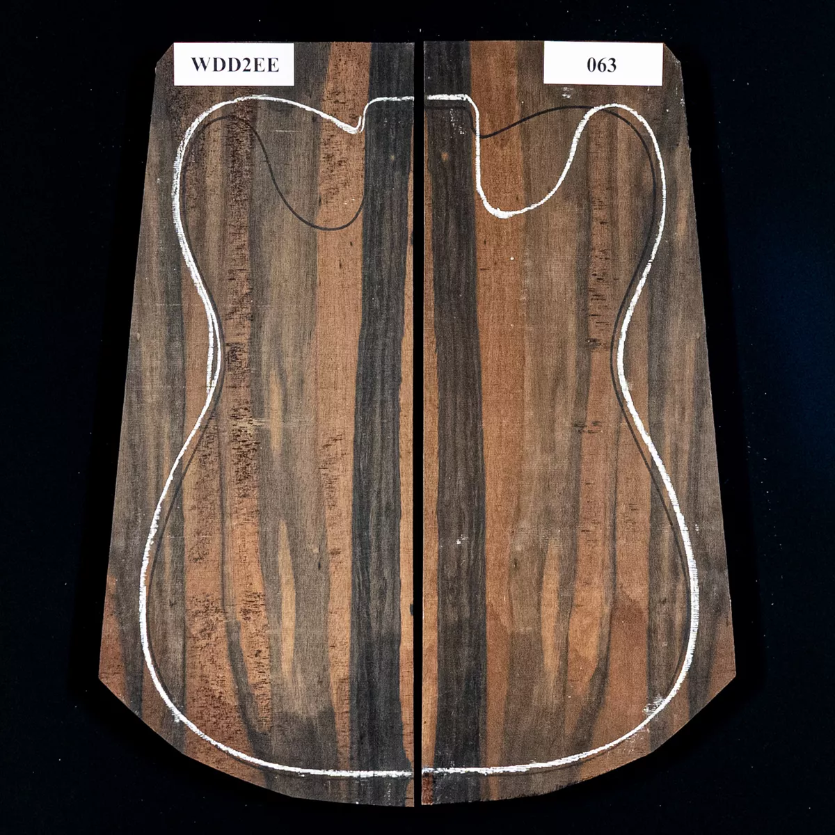 Top con caída de ébano Crelicam - 063 Top con caída de ébano Crelicam - 063