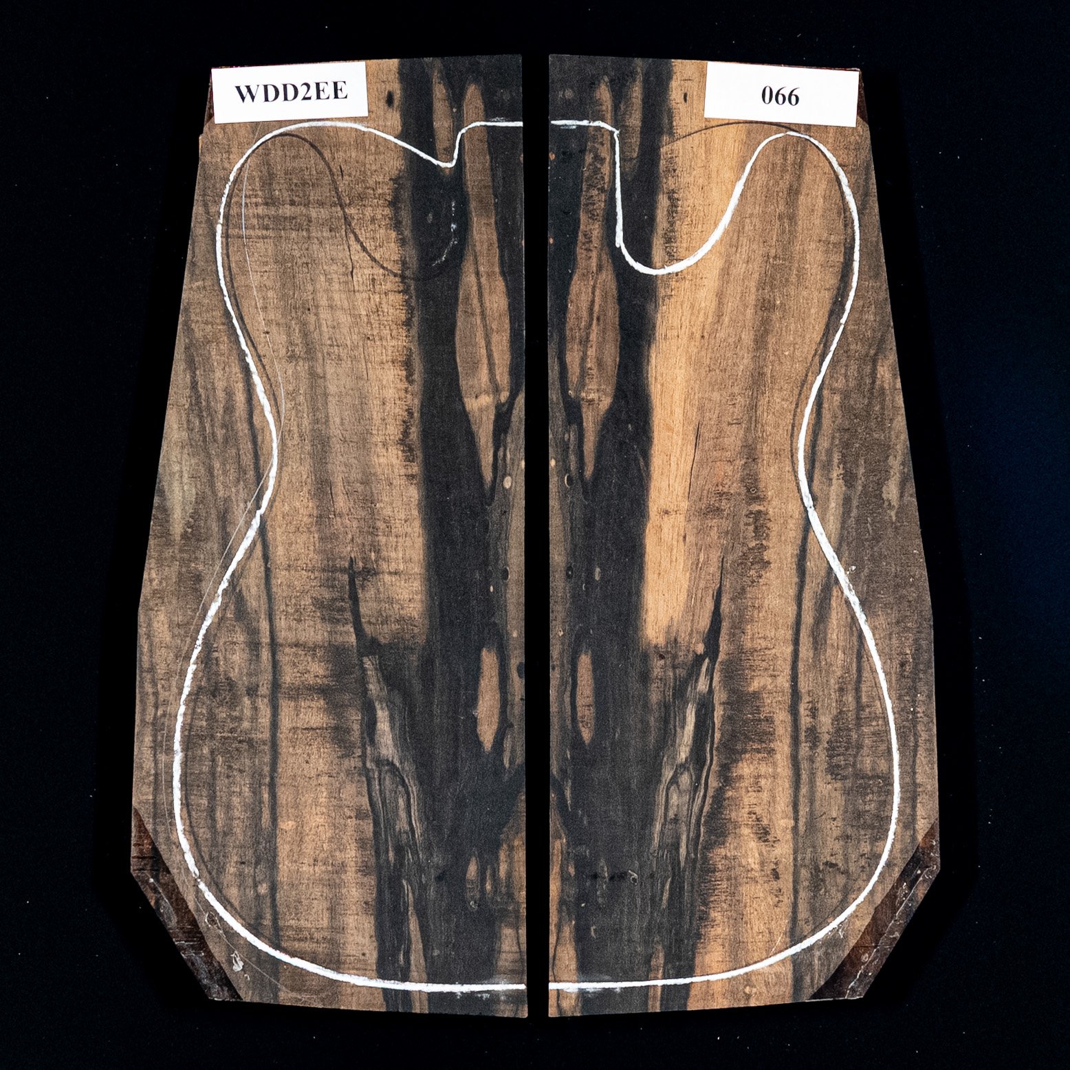 Top con caída de ébano Crelicam - 066 Top con caída de ébano Crelicam - 066