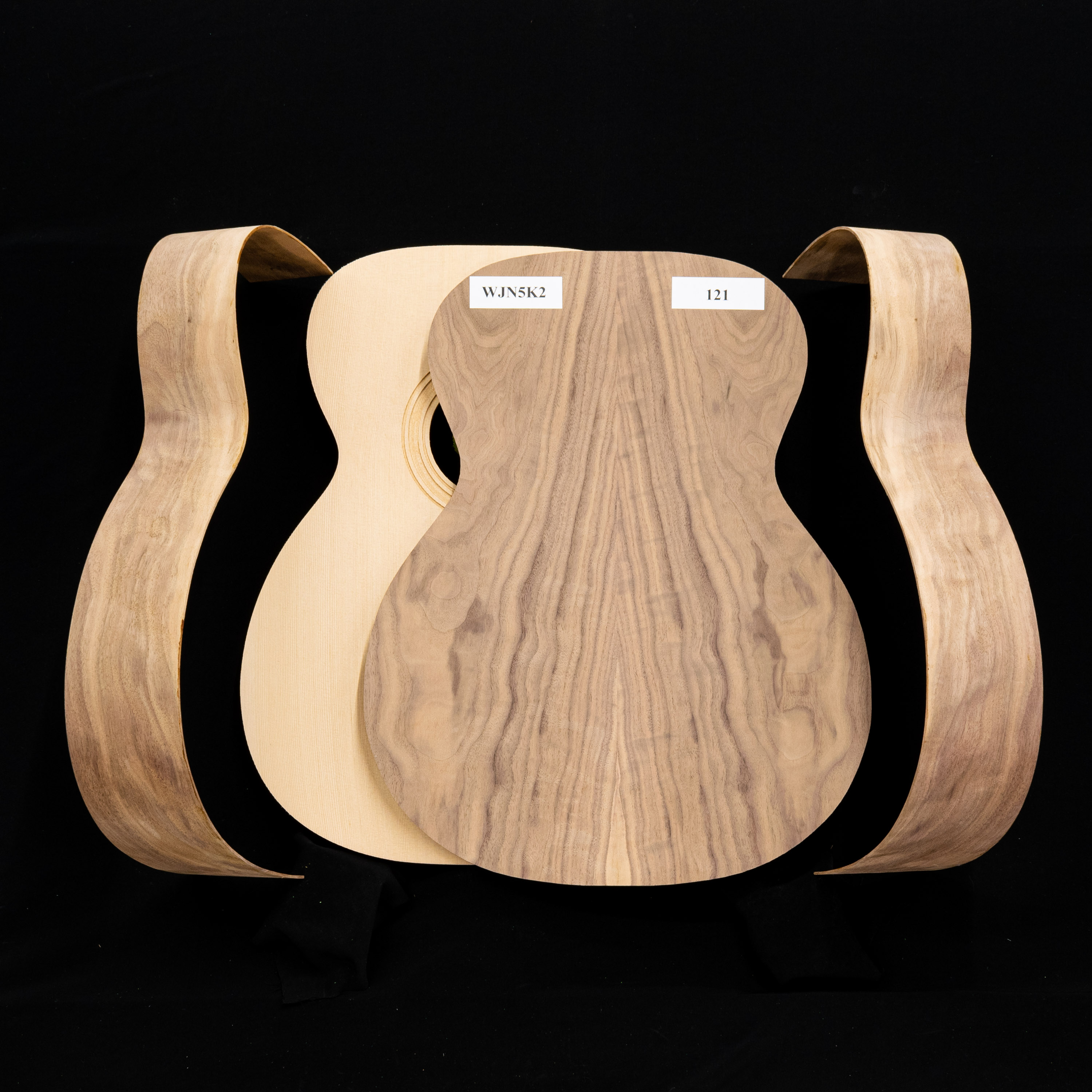 WoodStax Kit de kit de guitarra Flame Walnut OM, mástil atornillable - 121 WoodStax Kit de kit de guitarra Flame Walnut OM, mástil atornillable - 121