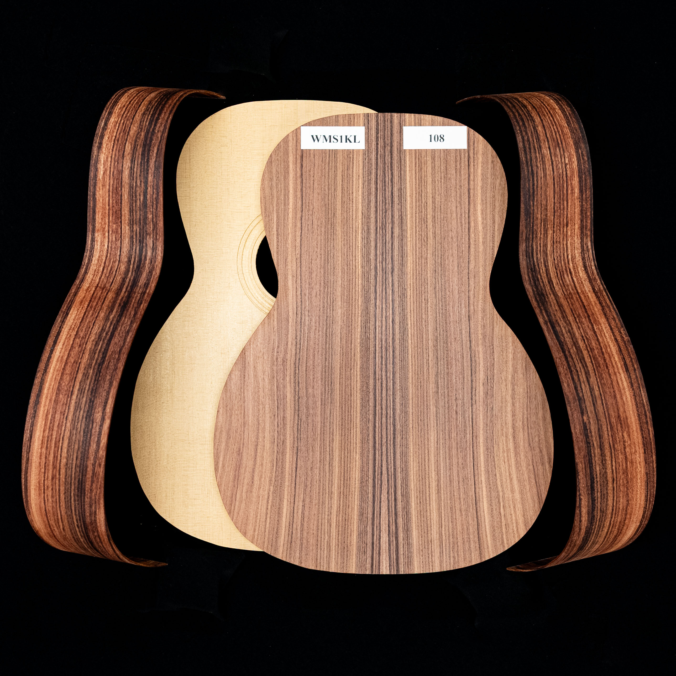 Kit de guitarra Triple-O de Pau Ferro WoodStax con mástil atornillado - 108 Kit de guitarra Triple-O de Pau Ferro WoodStax con mástil atornillado - 108