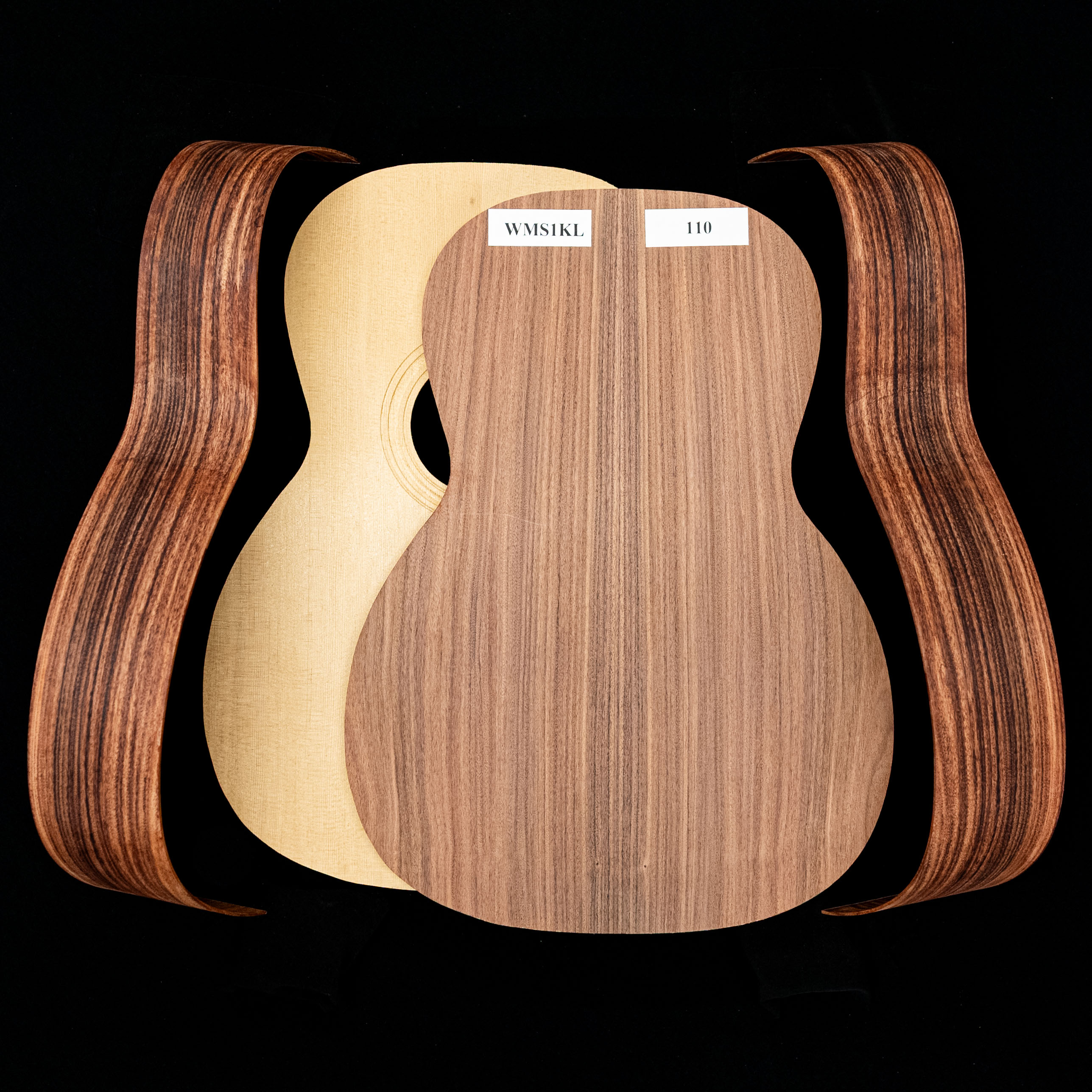 Kit de guitarra Triple-O de Pau Ferro WoodStax con mástil atornillado - 110 Kit de guitarra Triple-O de Pau Ferro WoodStax con mástil atornillado - 110