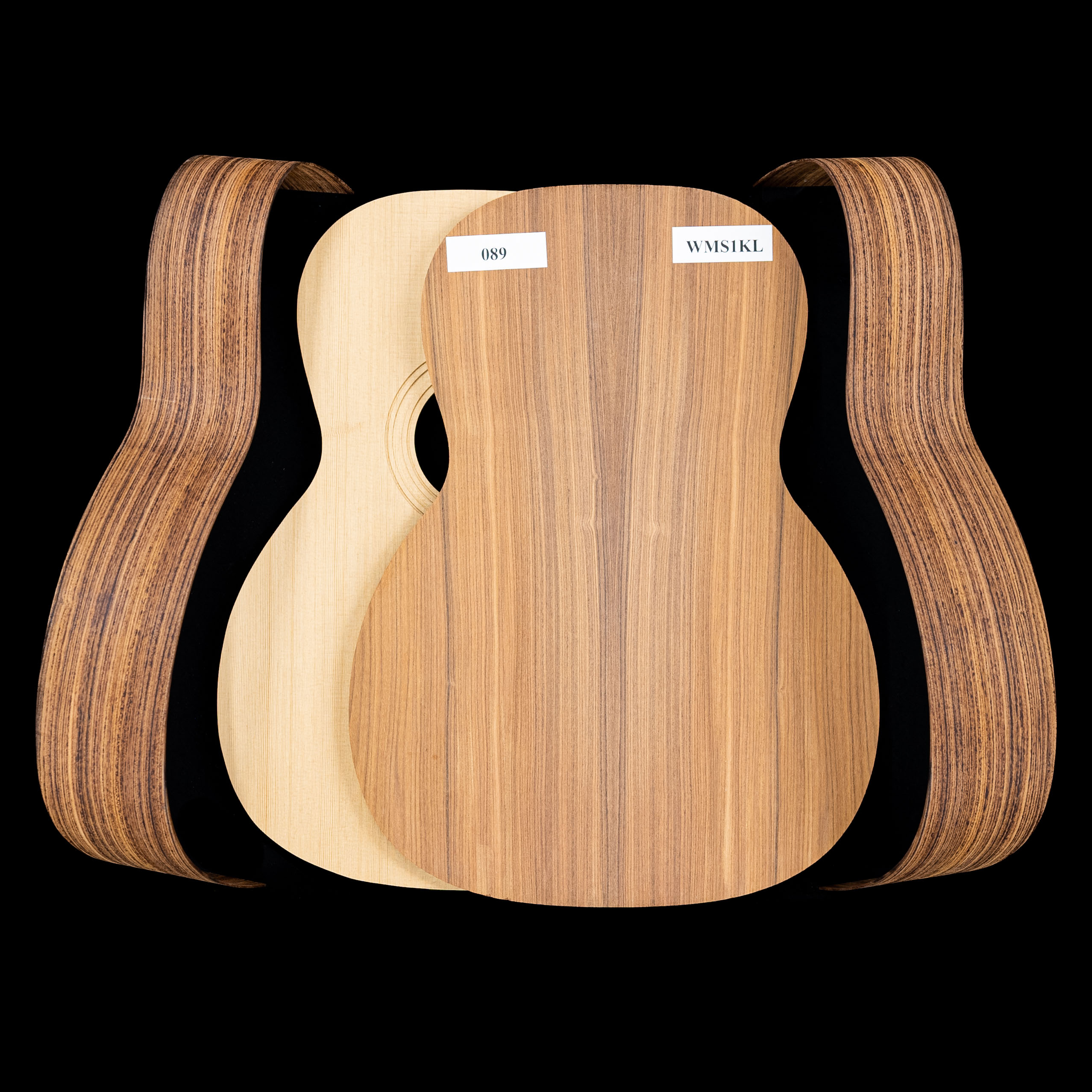 Kit de guitarra Triple-O de Pau Ferro WoodStax con mástil atornillado - 089 Kit de guitarra Triple-O de Pau Ferro WoodStax con mástil atornillado - 089