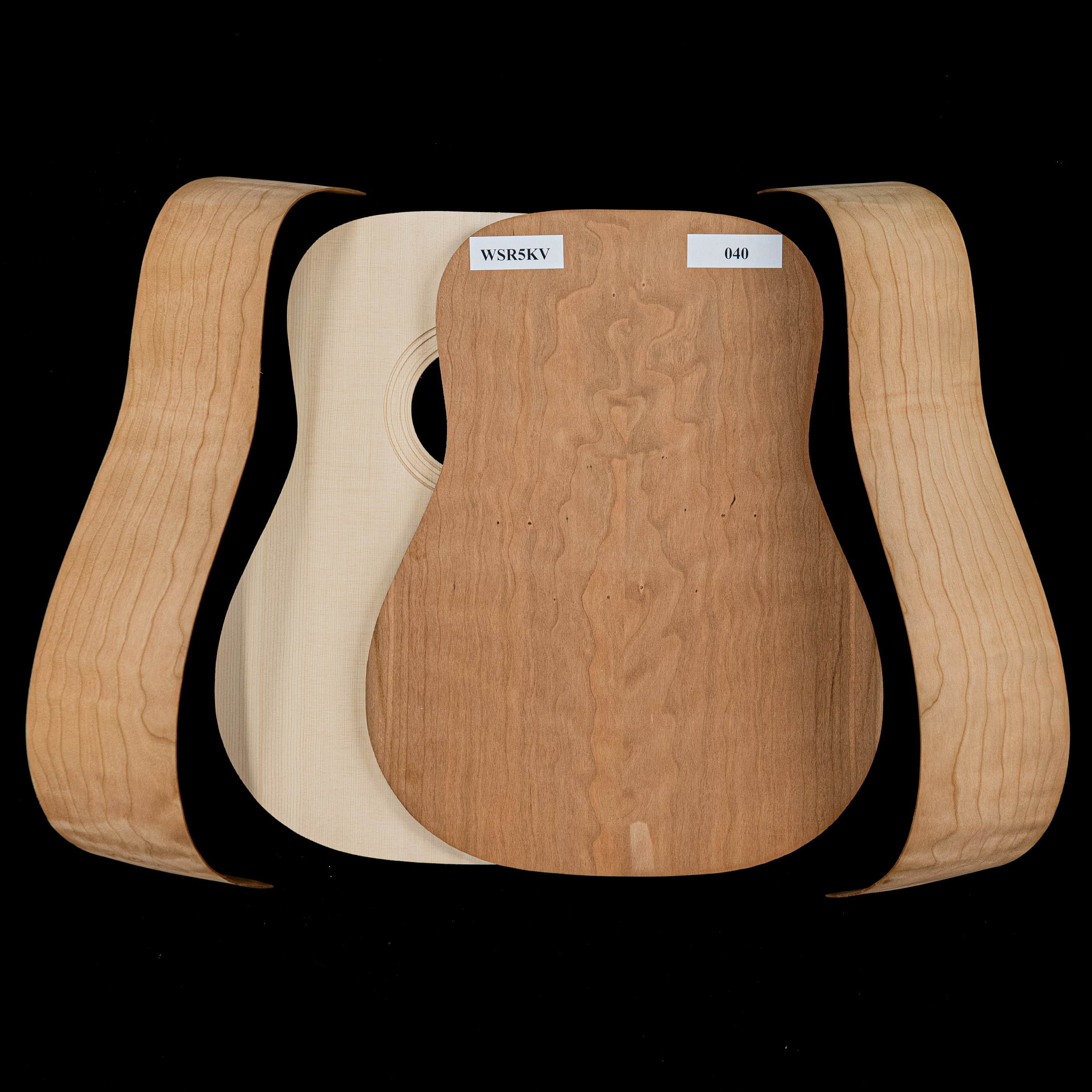 WoodStax Kit Dreadnought de cereza con llama kit, mástil atornillado - 040 WoodStax Kit Dreadnought de cereza con llama kit, mástil atornillado - 040