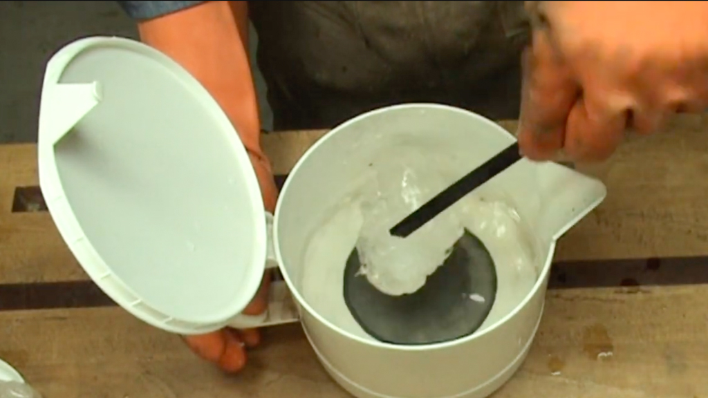 ¿Es realmente tan fácil como parece? - Bolsa de correo Luthier Tips du Jour