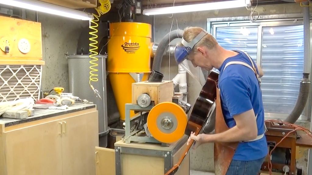 Eliminación de residuos de compuestos de pulido - Bolsa de correo Luthier Tips du Jour