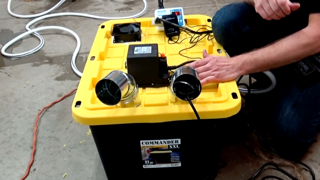 Humidificador DIY con rocíadores ultrasónicos - Bolsa de correo Luthier Tips du Jour