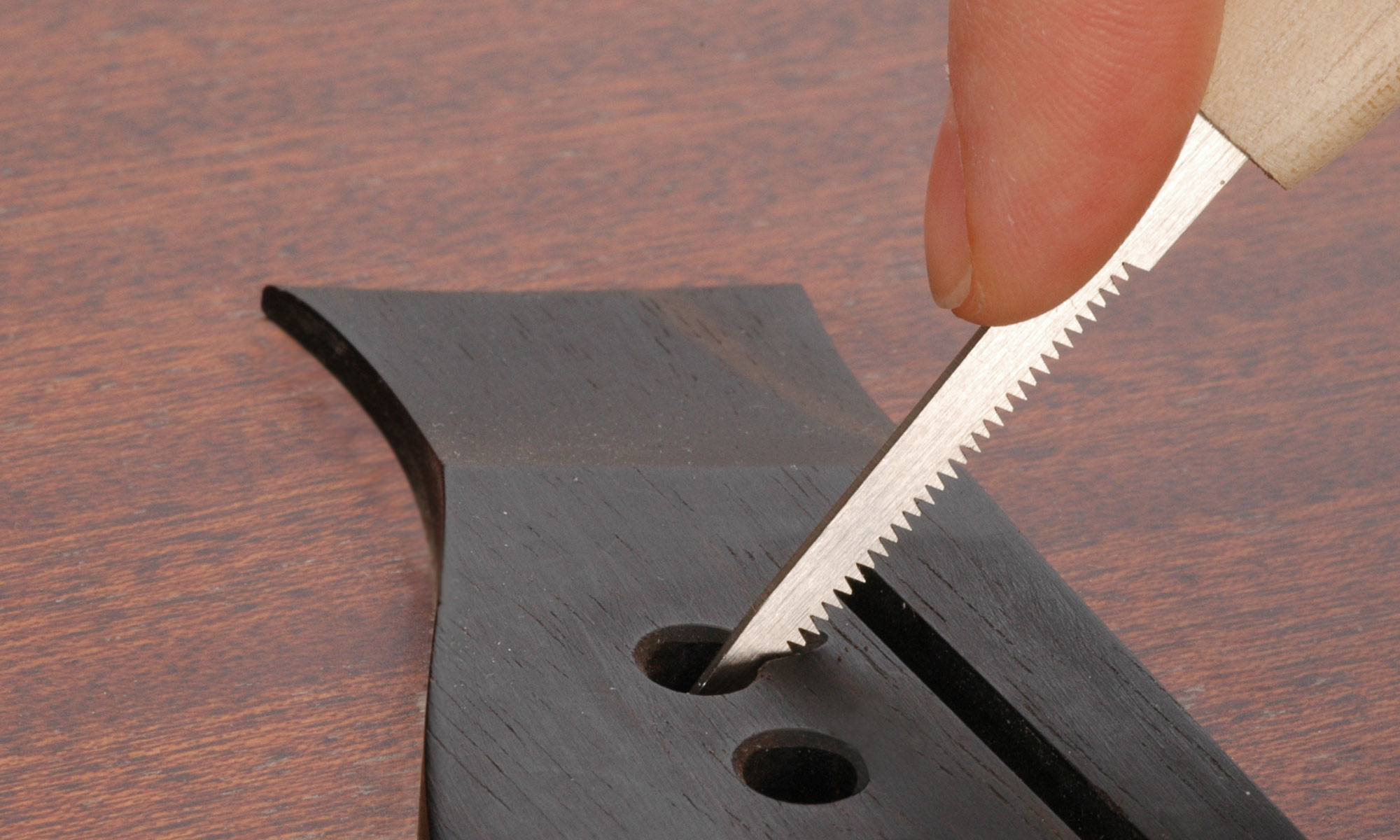 Ranurado del orificio del pasador del puente