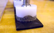 Cúpulas con abrazadera de puente