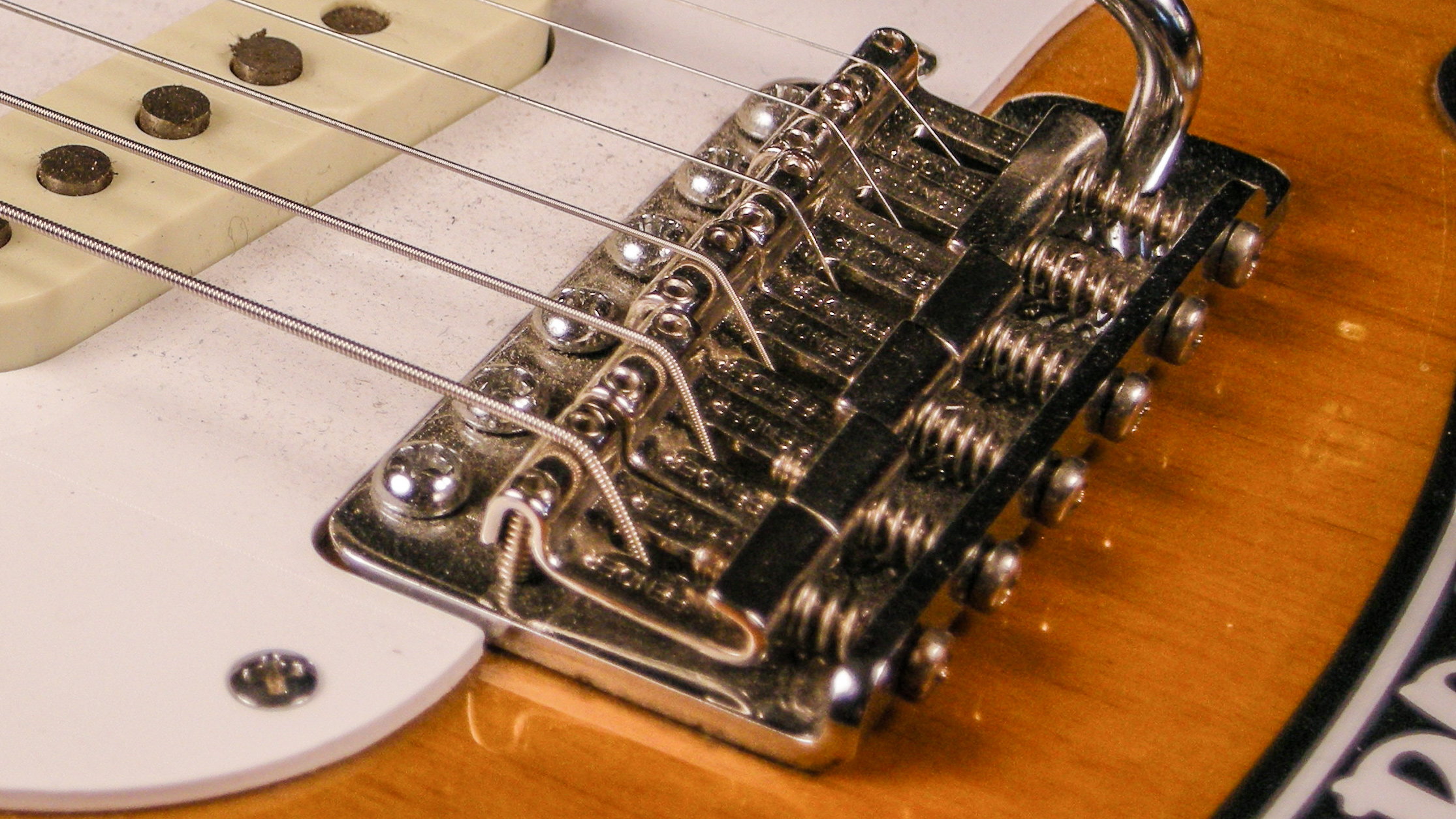 Consejos de Tremolo: mantente en sintonía con un bar twang