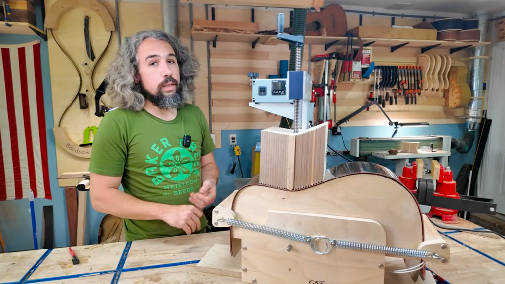 ¿Realmente NECESITA una máquina de domado de aros? El doblador de aros Old-School VS. Máquina para domado de aros StewMac