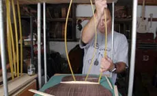 Sujetar la barra de desplazamiento