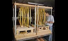 Dos cubiertas de bar