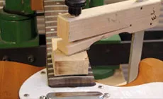 Fijación del mástil