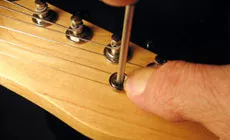 Instalación de una guía de cuerdas (retenedor)