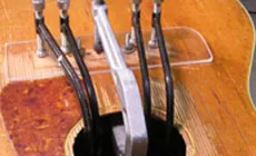 Abrazaderas de almohadilla de puente