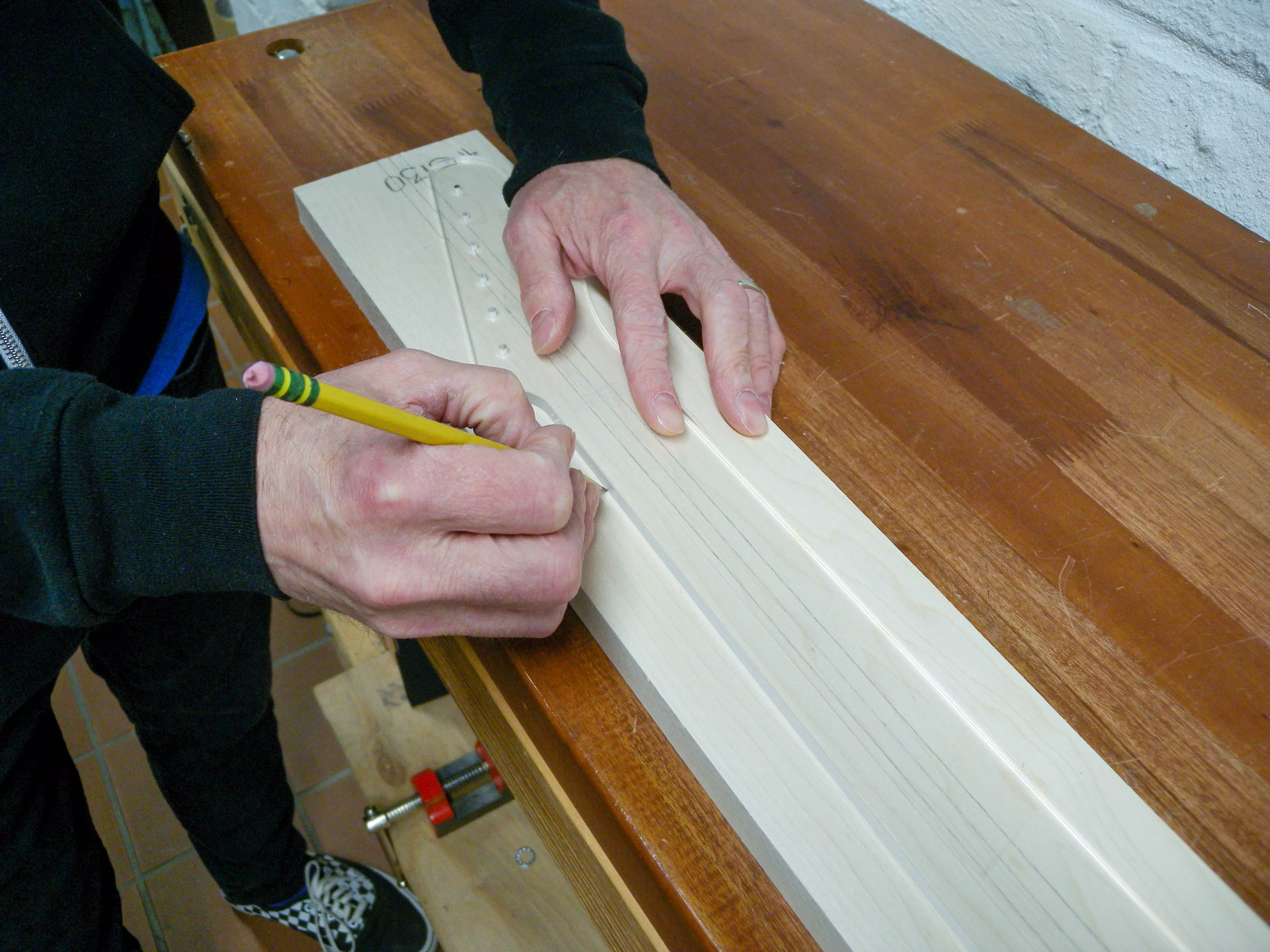 pho003 plantilla de mástil rastreo