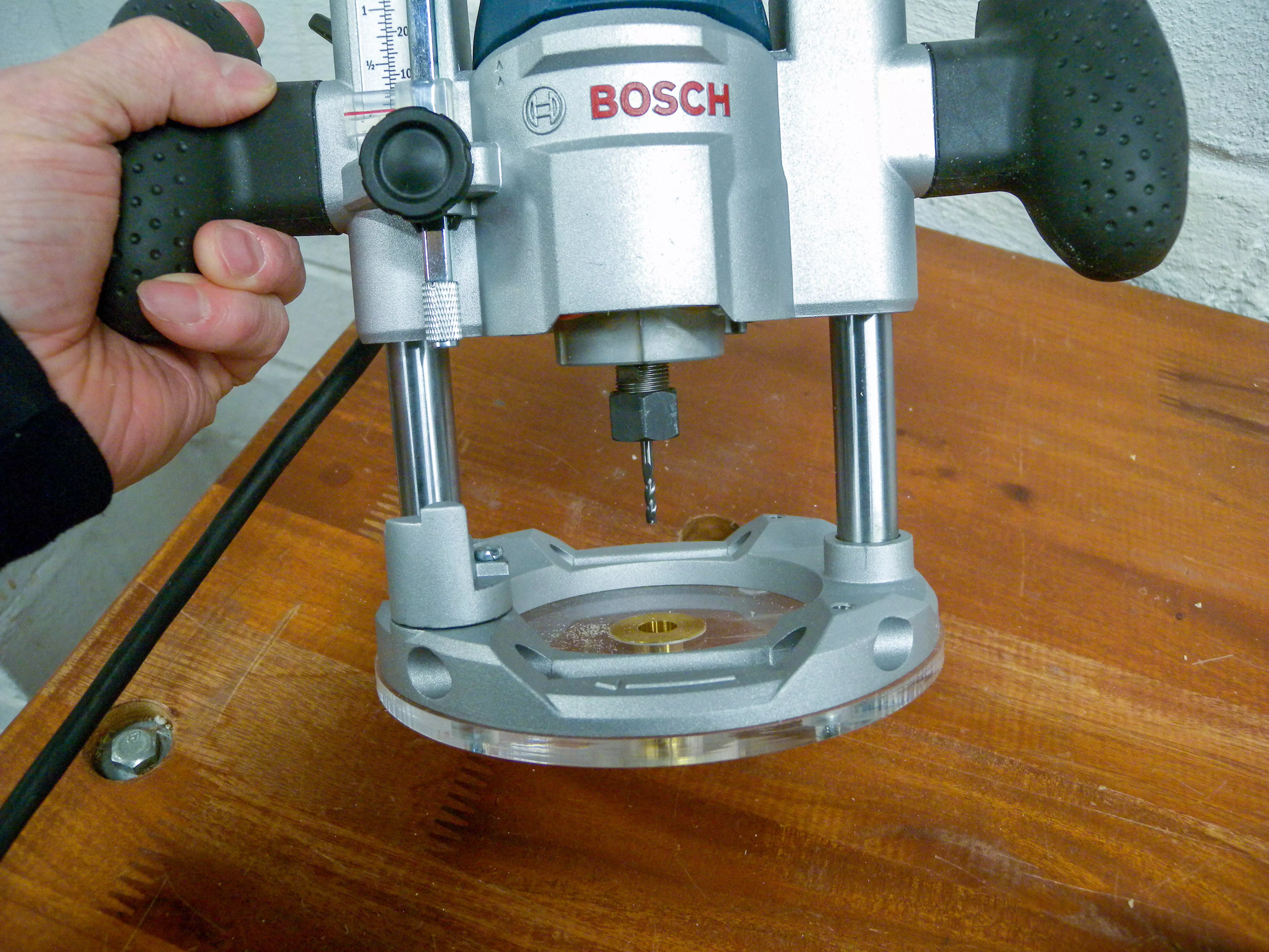 pho007 base de router instalada