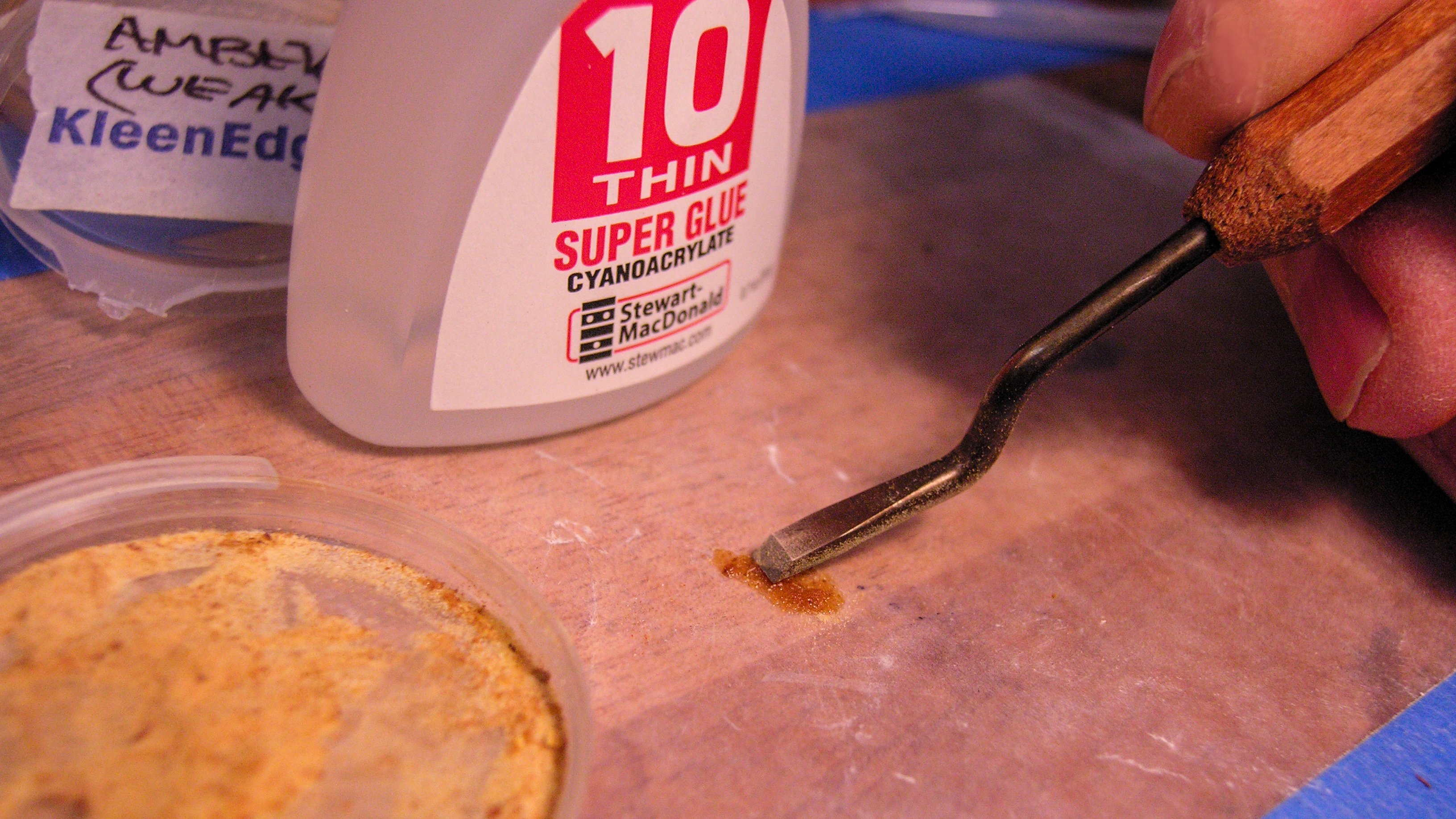 Cómo hacer bicarbonato de sodio con relleno de parcheado de color personalizado