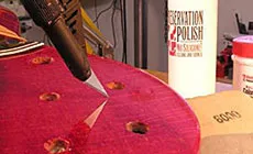 Rasguños con una punta de cuchillo