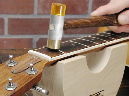 Cómo martillar frascos