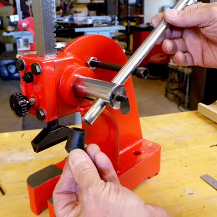 Sustituya el muelle de retroceso