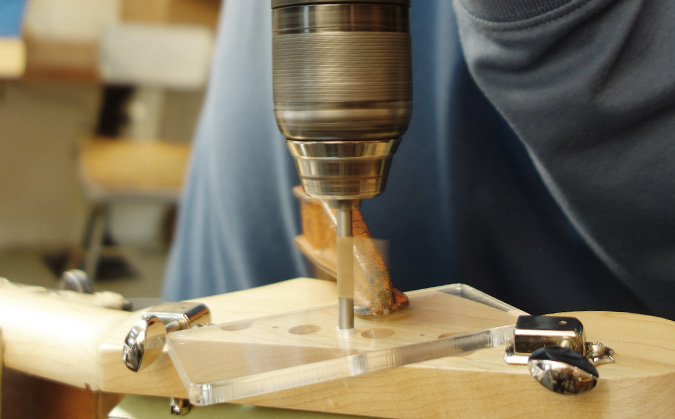 Instrucciones del kit de rescate de tornillos para guitarra