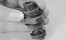 tornillo Allen de giro